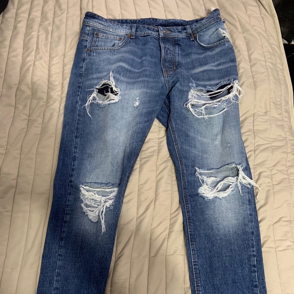 Zara Man Ripped Jeans - Picture 6 of 8